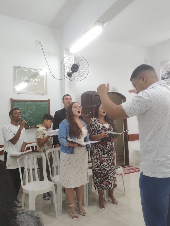 Fachada de Igreja Evangelica Pentecostal Jesus e a Luz e o Caminho