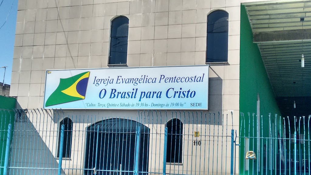 Fachada de Igreja Evangélica Pentecostal O Brasil para Cristo