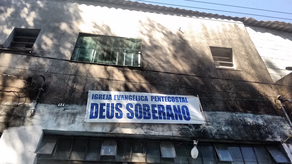 Fachada de Igreja Evangélica Pentecostal Deus Soberano