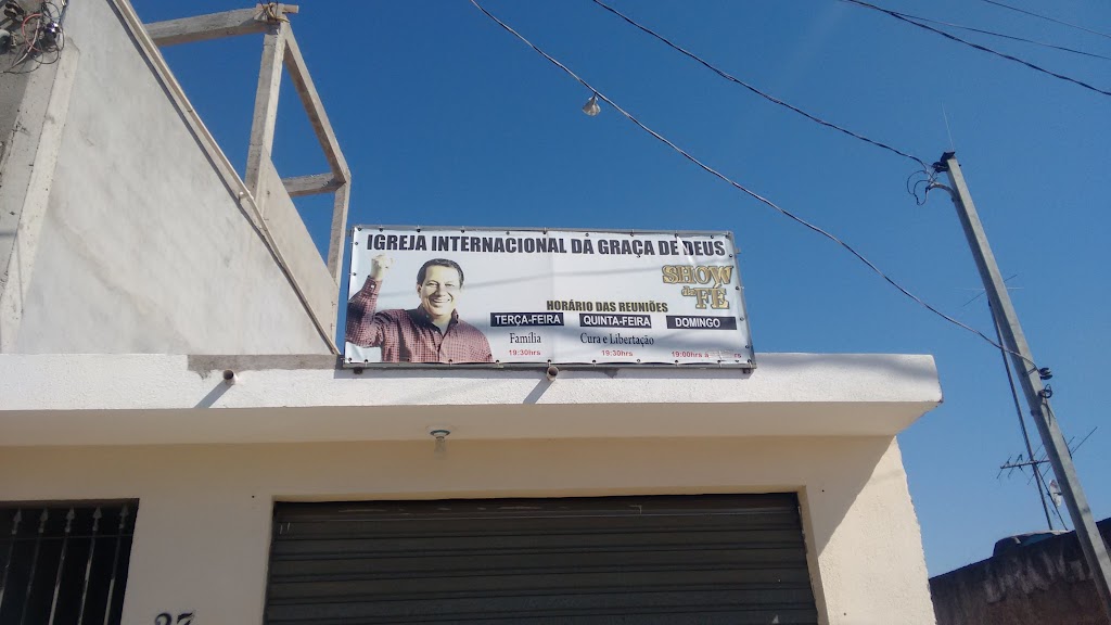 Fachada de Igreja Internacional da Graça de Deus