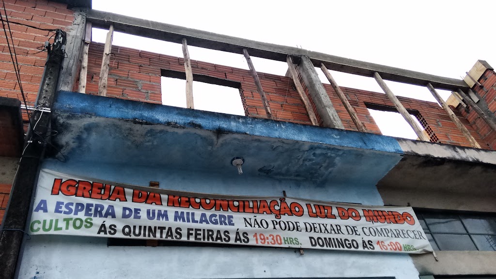 Fachada de Igreja da Reconciliação Luz do Mundo
