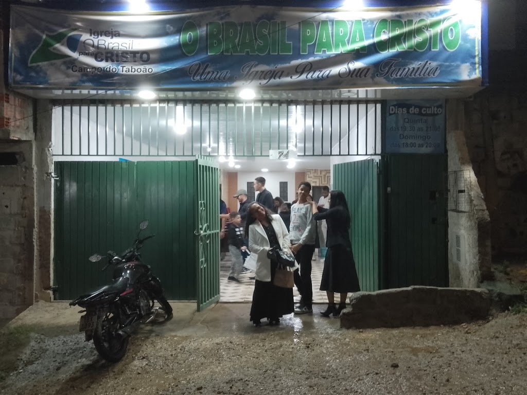 Fachada de Igreja o Brasil para Cristo