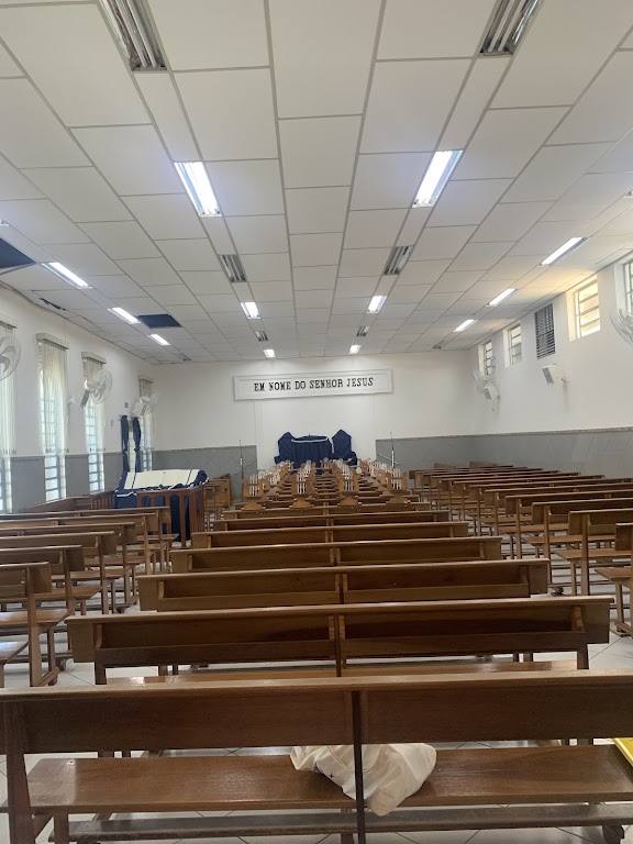 Fachada de Congregação Cristã no Brasil - Jardim Lenize