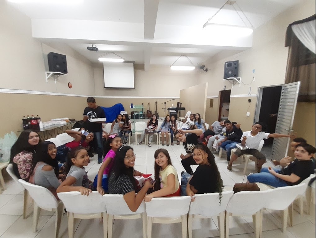Fachada de Igreja Pentecostal da Bíblia - Santa Lidia - Guarulhos