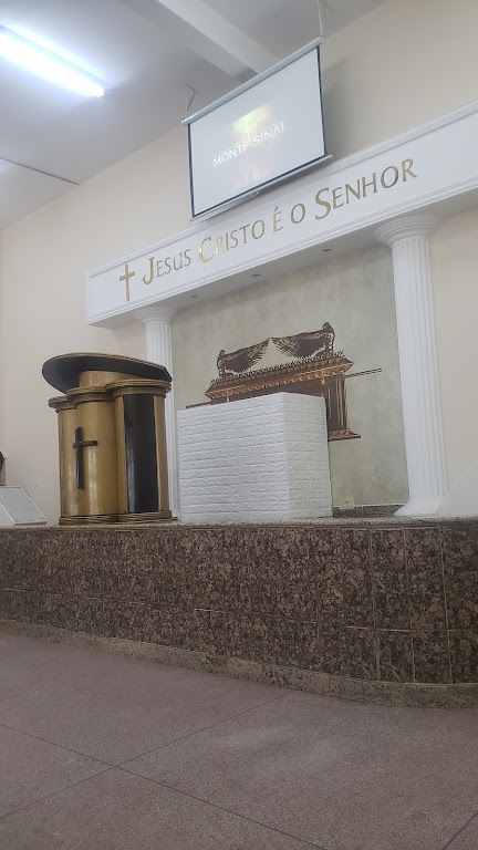 Fachada de Igreja Universal