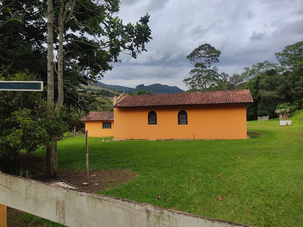 Fachada de Igreja de Nossa Senhora da Luz - Bairro dos Pires