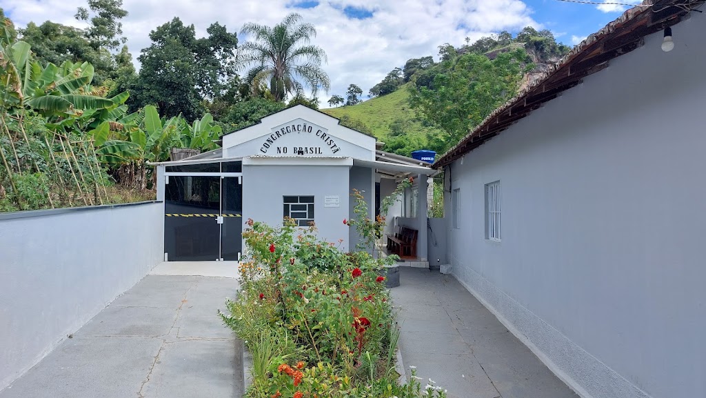 Fachada de Congregação Cristã no Brasil - Fazenda Matão