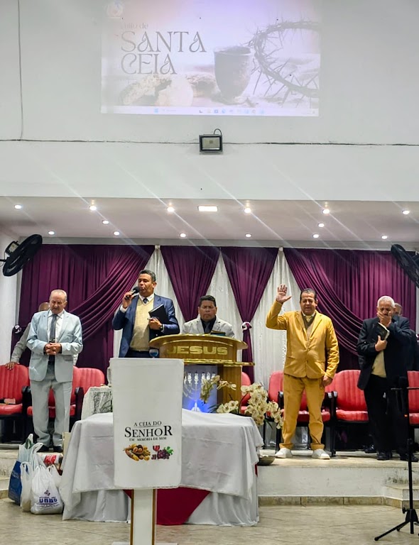 Fachada de Igreja Pentecostal Chama viva