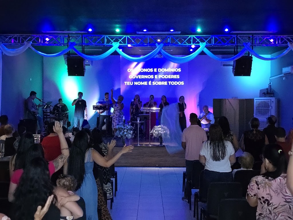 Fachada de Igreja Ministério Voz de Louvor