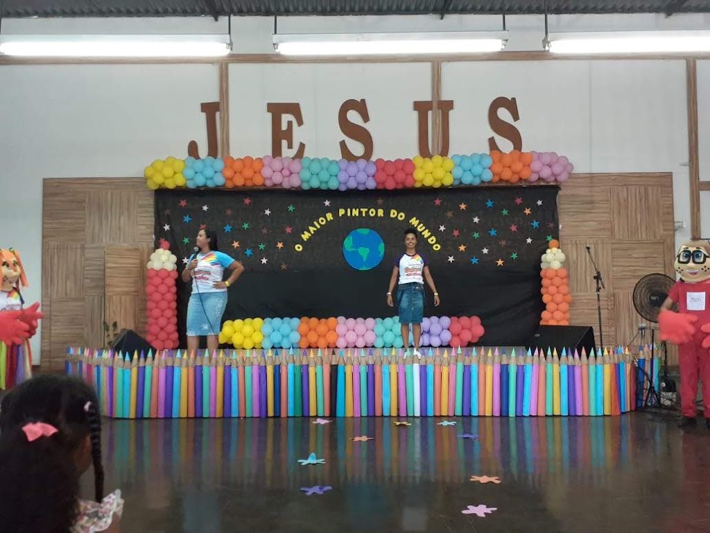 Fachada de Igreja Pentecostal Deus É Amor Sede Setorial