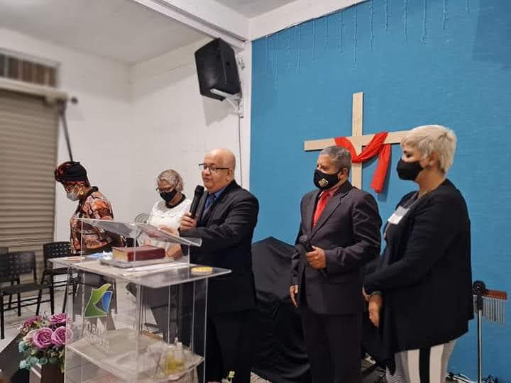 Fachada de O Brasil para Cristo Caetetuba