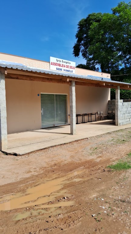 Fachada de Assembleia de Deus — Belém — Roseira