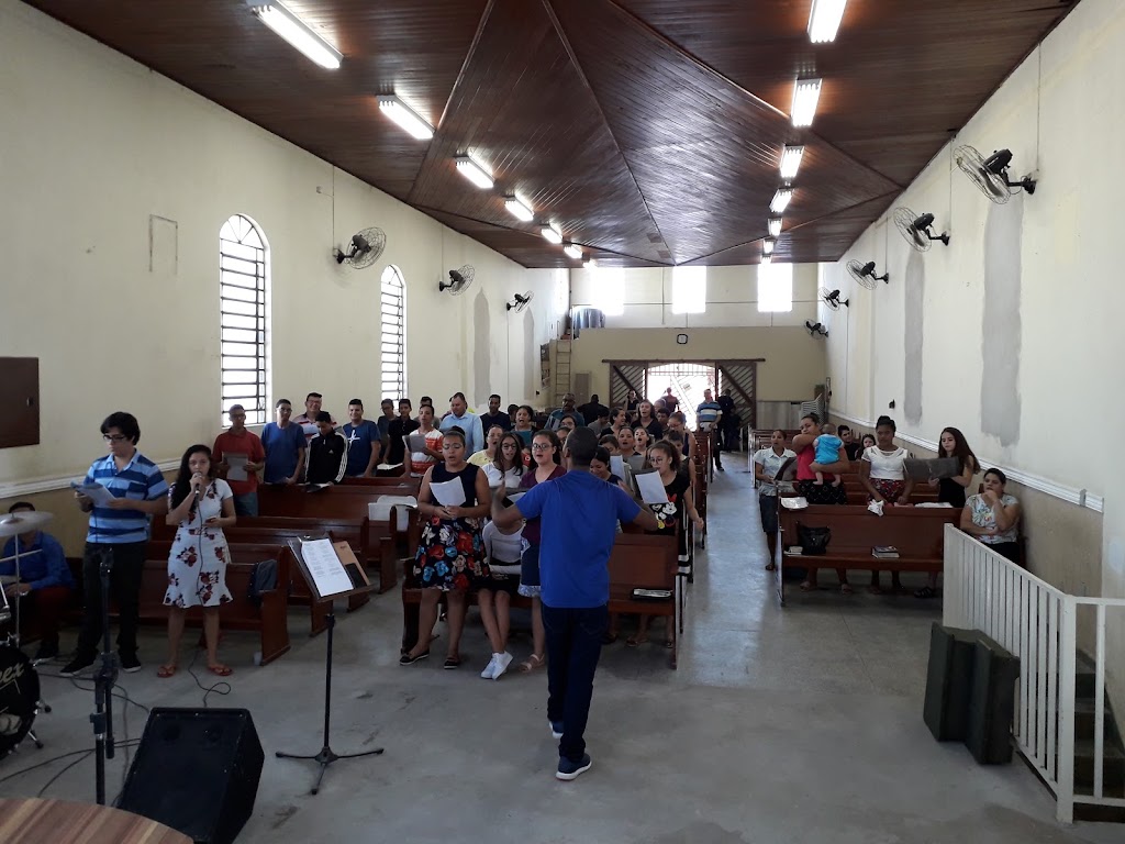 Fachada de Igreja Env. Assembléia de Deus Real 1