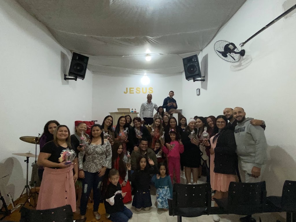 Fachada de Igreja Evangélica Pentecostal Poder Glória e Milagre
