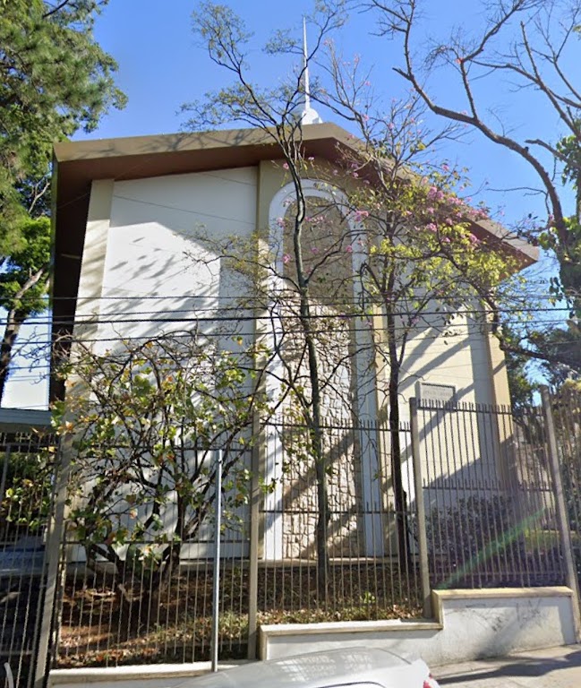 Fachada de A Igreja de Jesus Cristo dos Santos dos Últimos Dias
