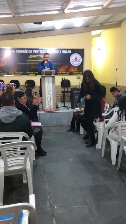Fachada de Igreja Evangélica Pentecostal Fogo e Unção