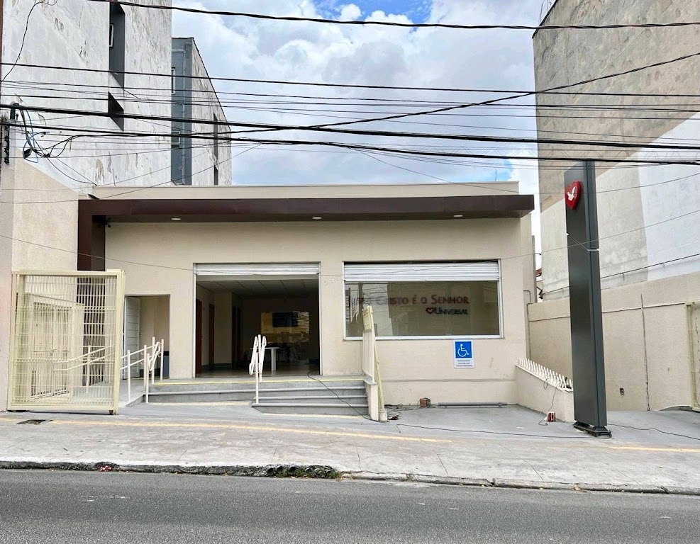 Fachada de Igreja Universal do Reino de Deus