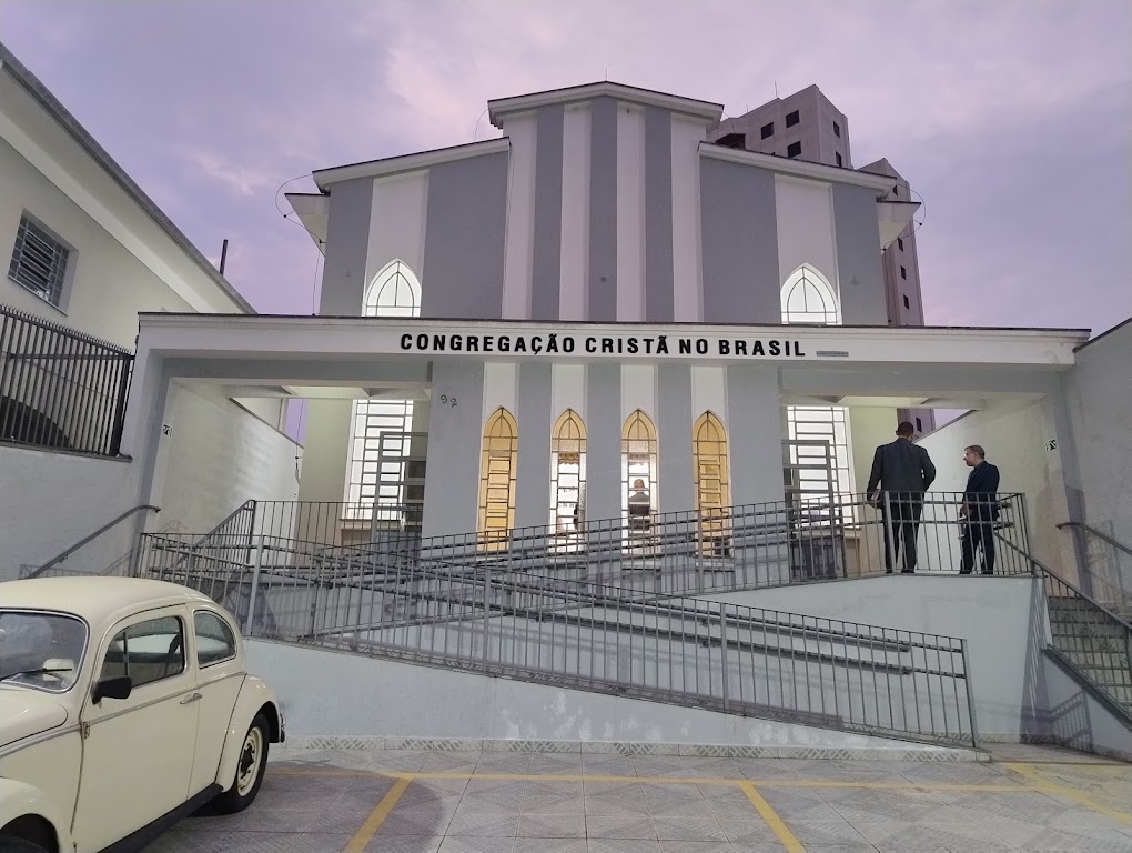 Fachada de Congregação Cristã no Brasil - Vila Ipojuca