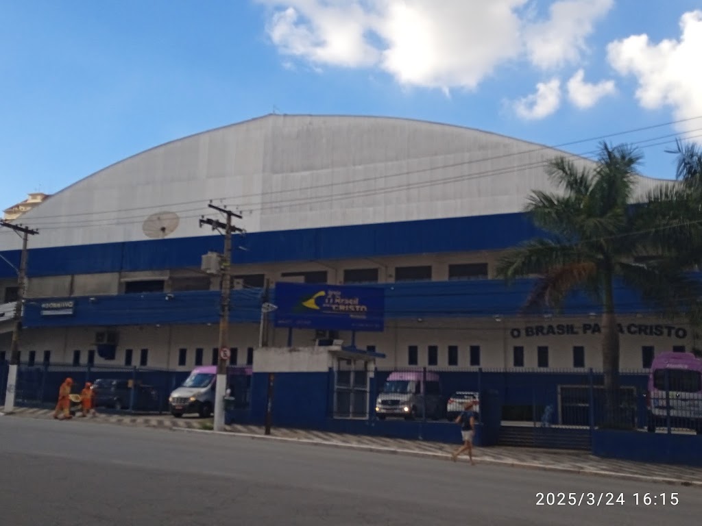 Fachada de Igreja OBPC - O Brasil Para Cristo - Pompeia