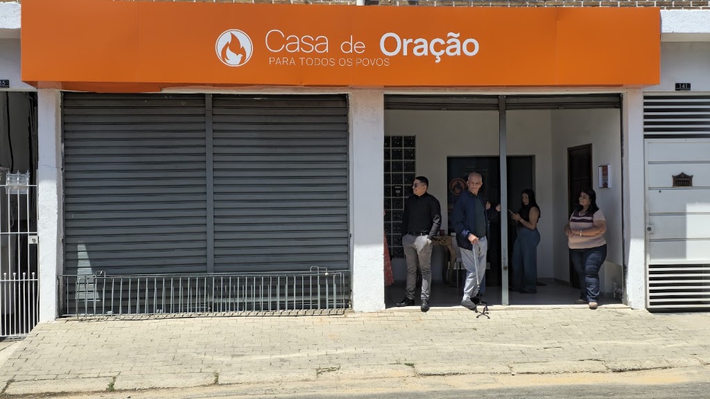 Fachada de Comunidade Evangélica Casa de Oração Para Todos os Povos