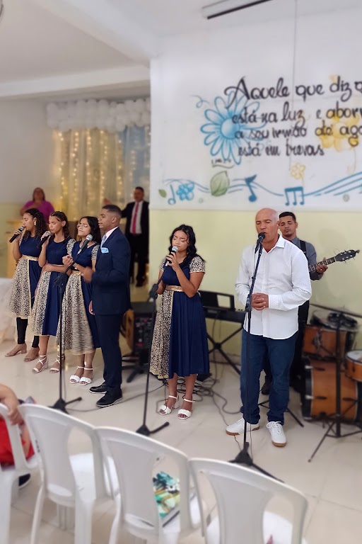 Fachada de Igreja Pentecostal Vivendo Para Cristo