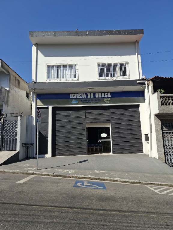 Fachada de Igreja Internacional da Graça de Deus