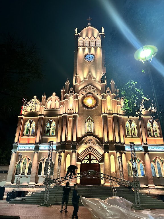 Fachada de Igreja São Miguel Arcanjo