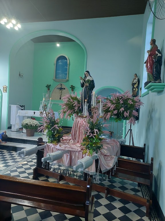 Fachada de Comunidade Santa Rita de Cássia