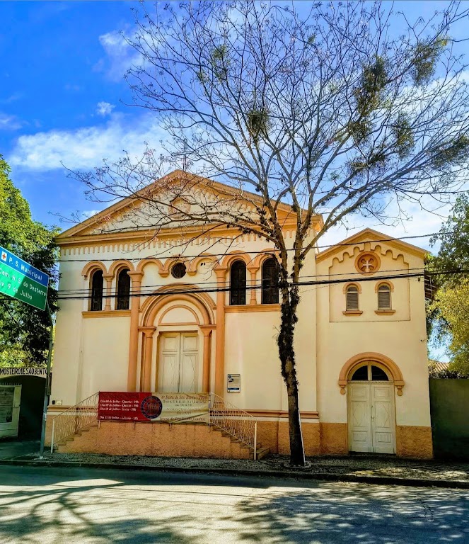 Fachada de 🕍 Mosteiro de São Bento