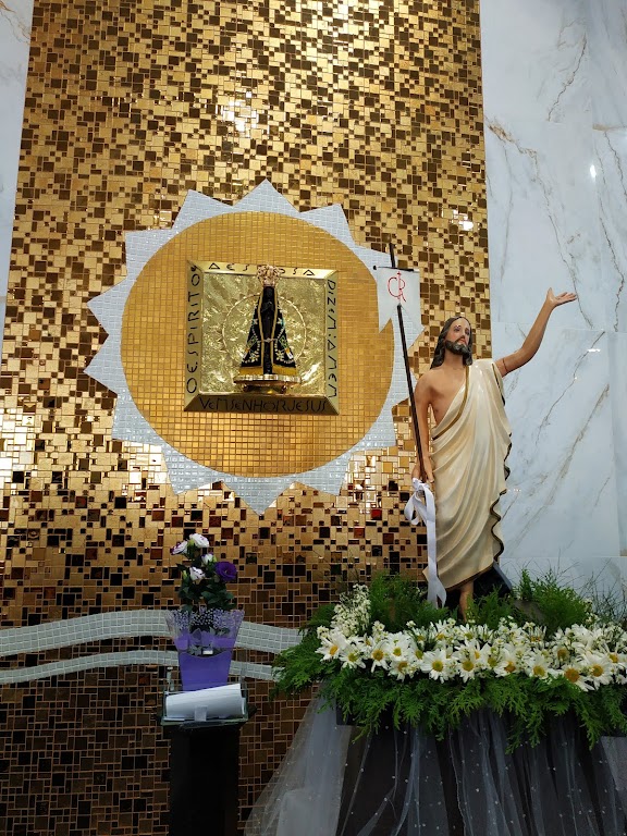 Fachada de Igreja Católica Nossa Senhora Aparecida