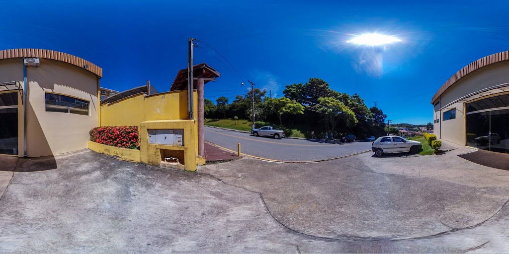 Fachada de Comunidade Cristã de Louveira