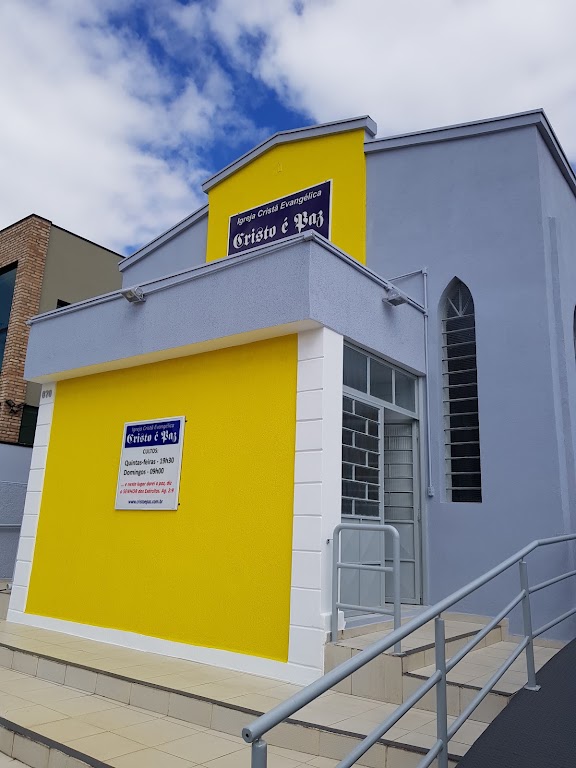 Fachada de Igreja Cristo é Paz