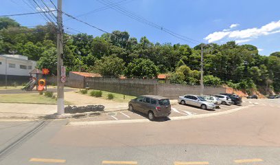 Fachada de Praça Altos da Colina