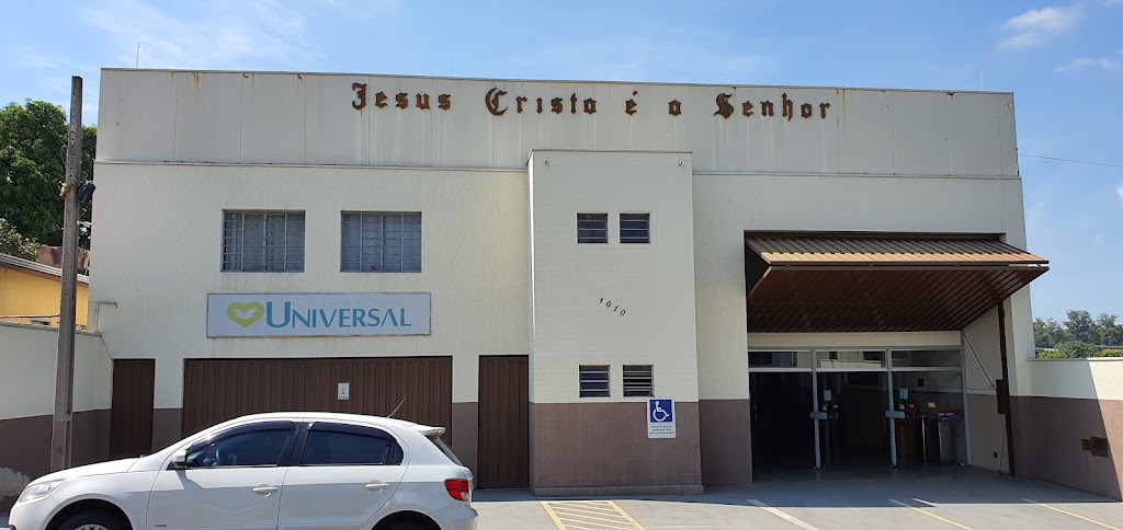 Fachada de Igreja Universal