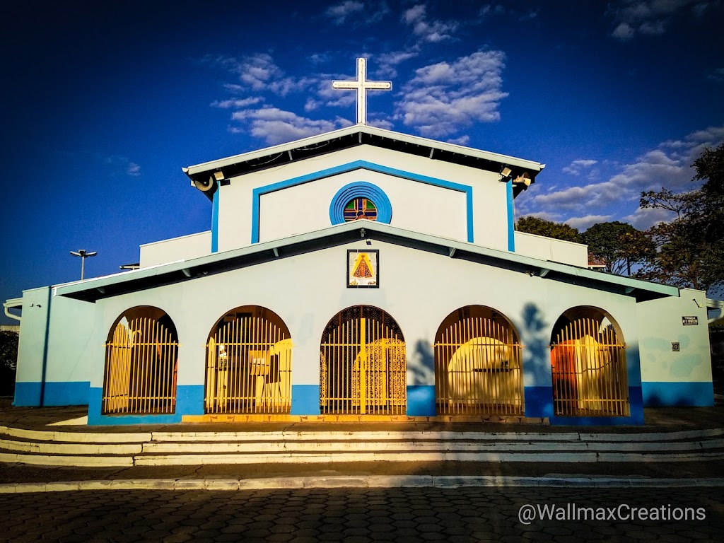Fachada de Paróquia Nossa Senhora Aparecida