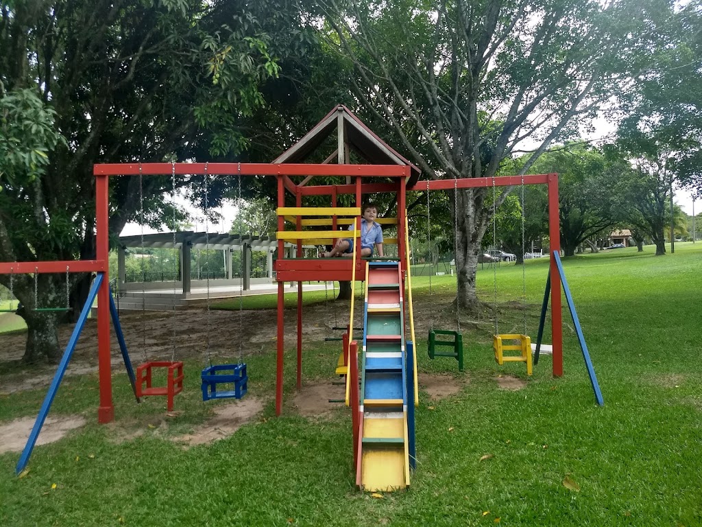 Fachada de Condomínio Piccolo Paese
