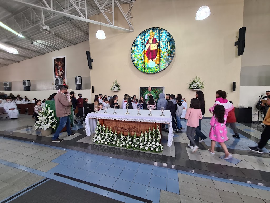 Fachada de Paróquia Cristo Rei