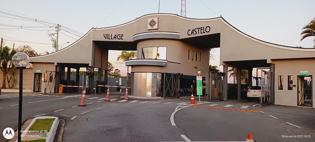 Fachada de Parque Village Castelo