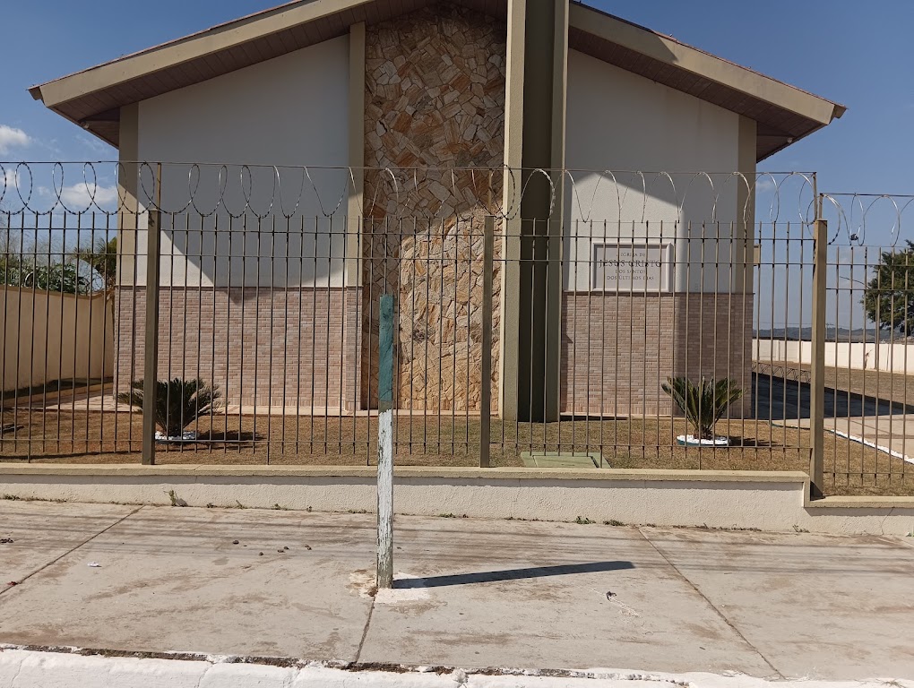 Fachada de A Igreja de Jesus Cristo dos Santos dos Últimos Dias