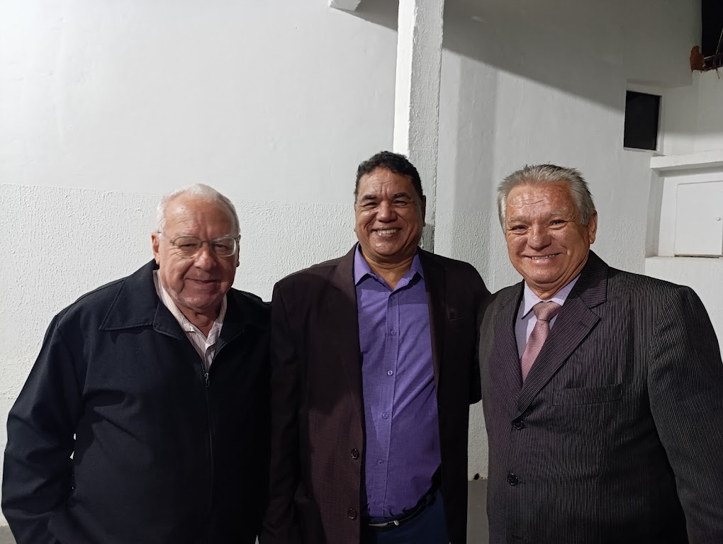 Fachada de Igreja Evangélica Cordeiro da Aliança