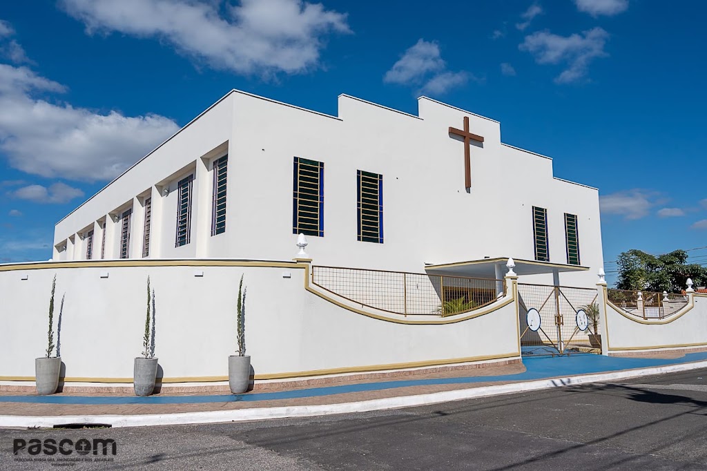 Fachada de Paróquia Nossa Senhora Anunciação e dos Arcanjos