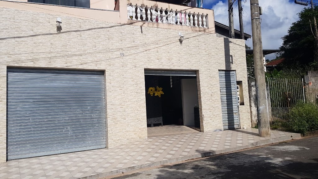 Fachada de Base Aviva Filhos