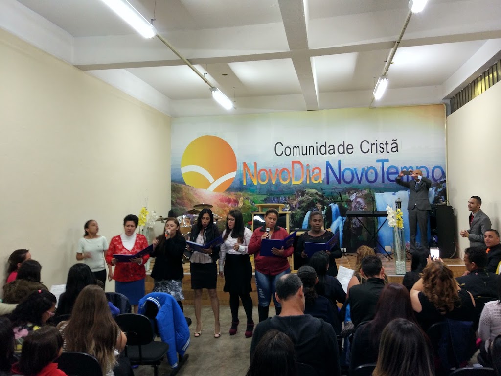 Fachada de Comunidade Crista Novo Dia Novo Tempo Jd de Lurdes