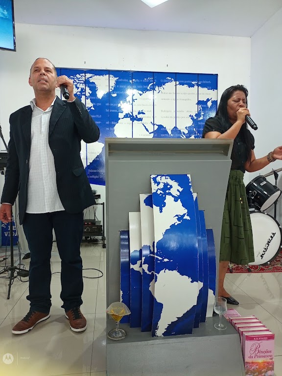 Fachada de IIGD PERUÍBE (Igreja Internacional da Graça de Deus)