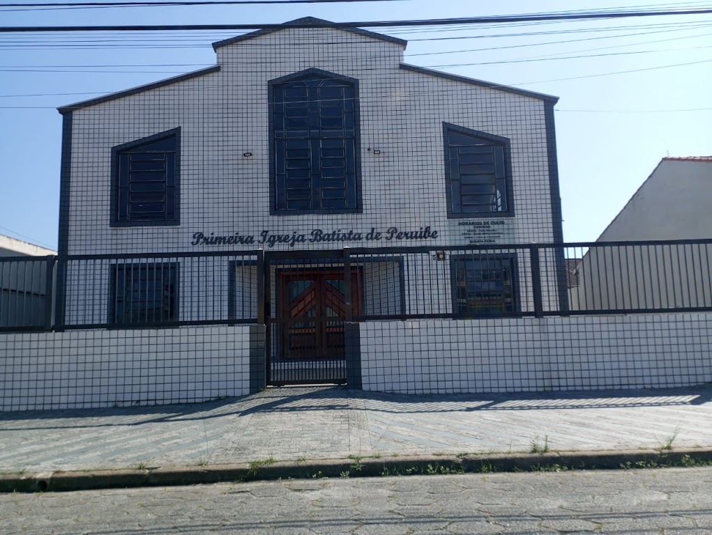 Fachada de Primeira Igreja Batista Em Peruíbe