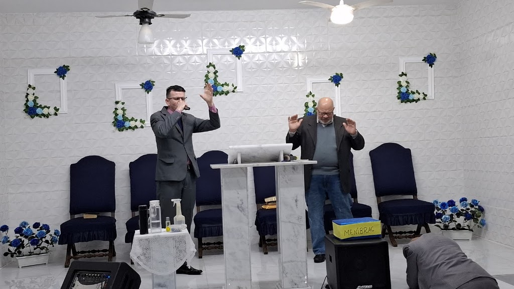 Fachada de Igreja Evangélica Pentecostal O Brasil Para Cristo