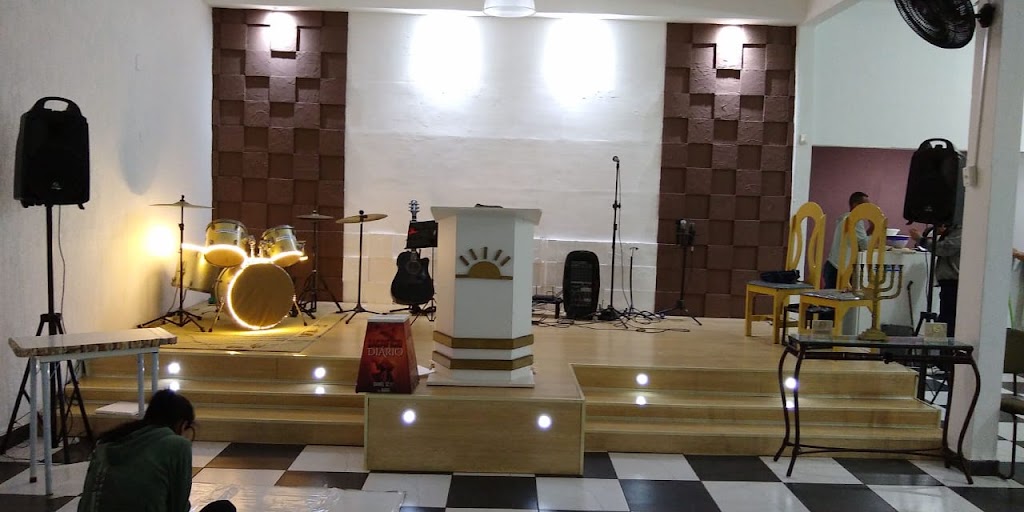 Fachada de Igreja Apostólica Renascer