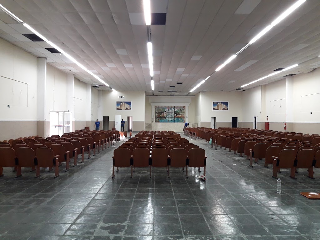 Fachada de Igreja Universal Do Reino De Deus
