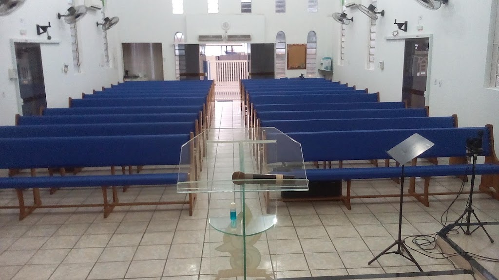 Fachada de Assembleia de Deus Ministério De Santos.-Bairro São Francisco