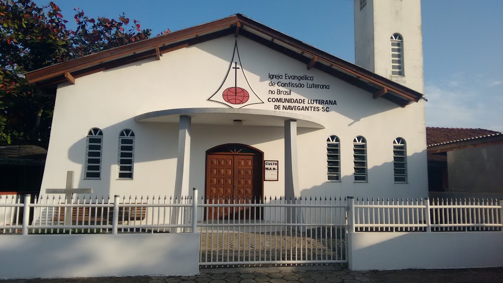 Fachada de IECLB - Igreja Evangélica de Confissào Luterana no Brasil